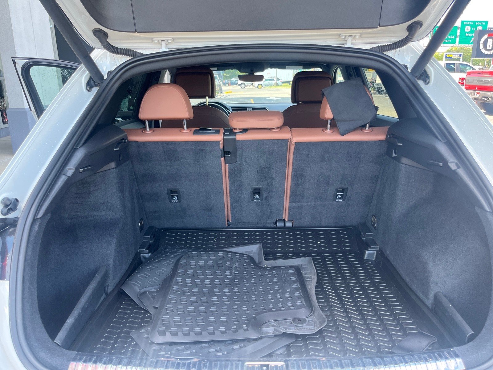 2020 Audi Q3 S line Premium Plus photo 10