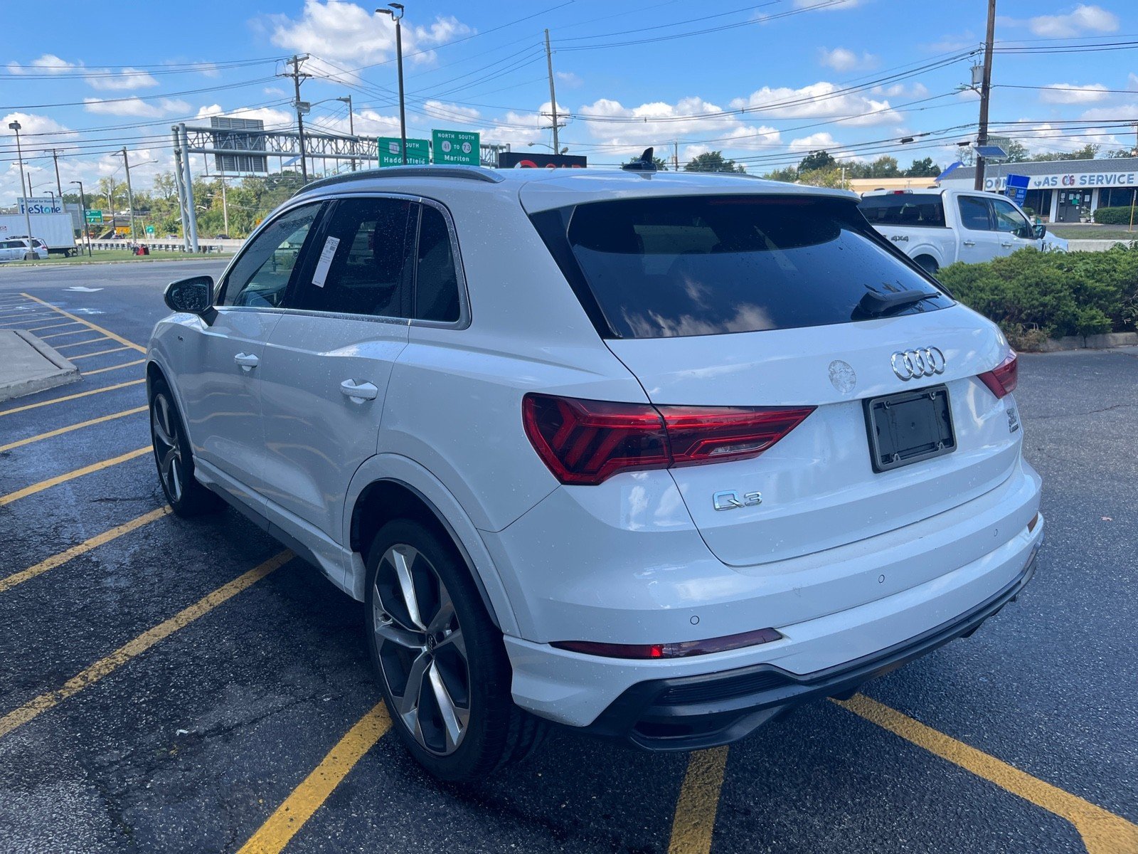 2020 Audi Q3 S line Premium Plus photo 5