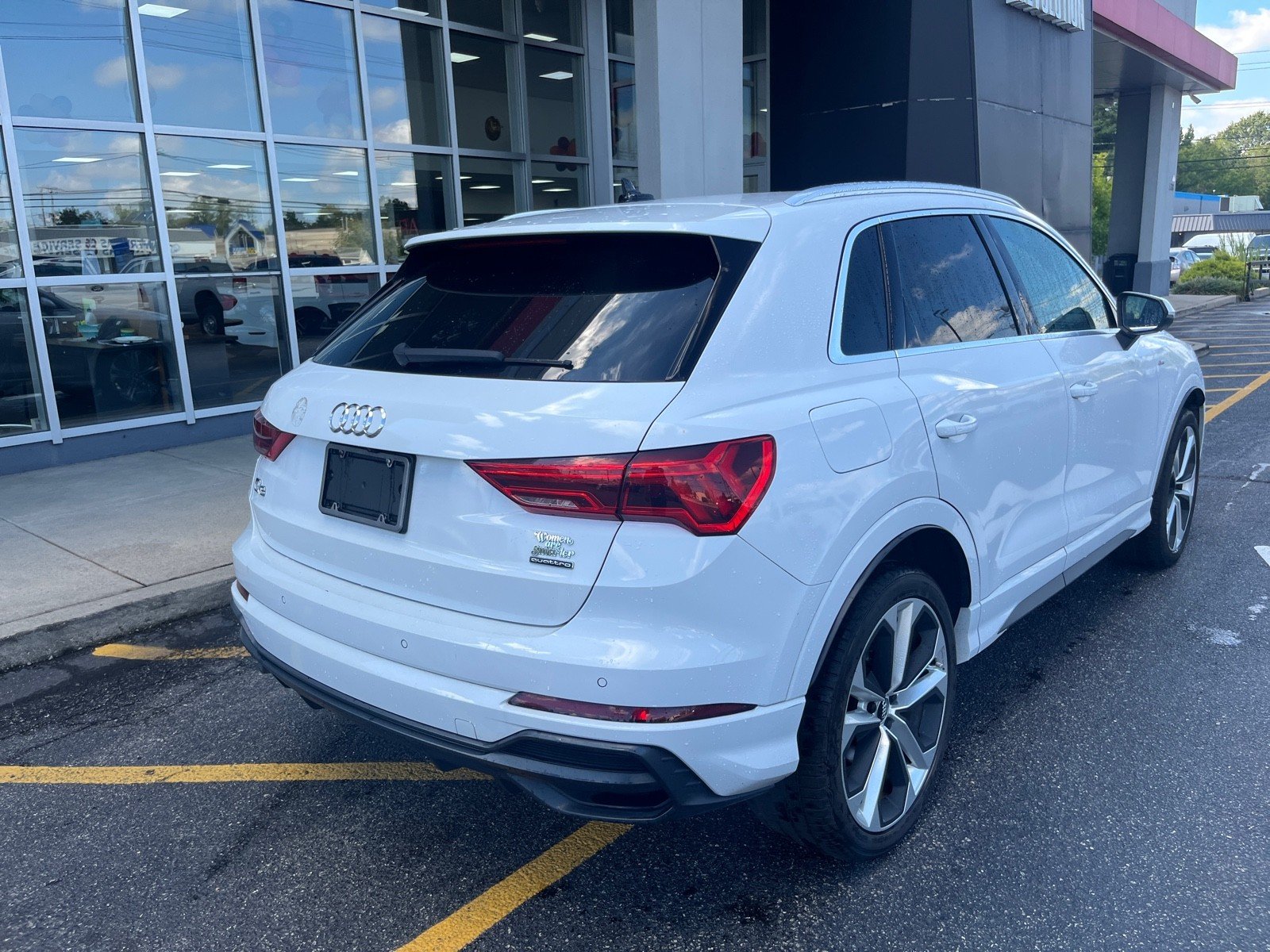 2020 Audi Q3 S line Premium Plus photo 7
