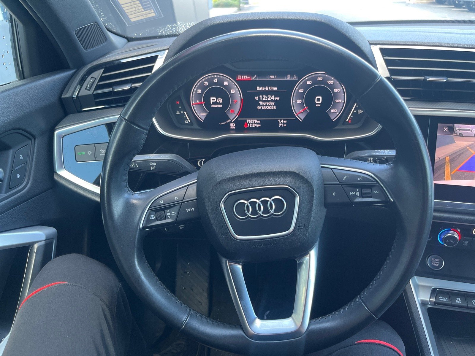 2020 Audi Q3 S line Premium Plus photo 21
