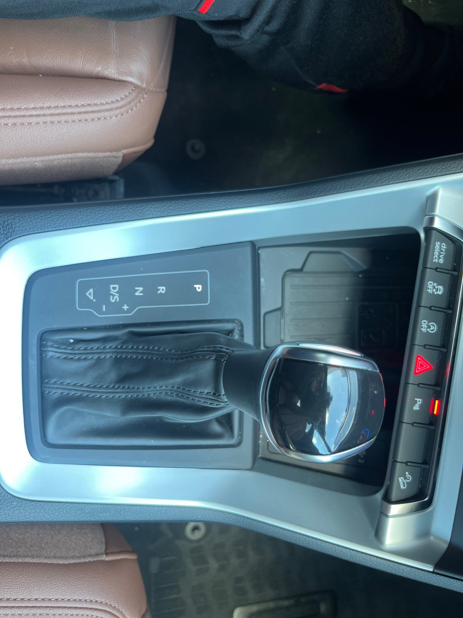 2020 Audi Q3 S line Premium Plus photo 20