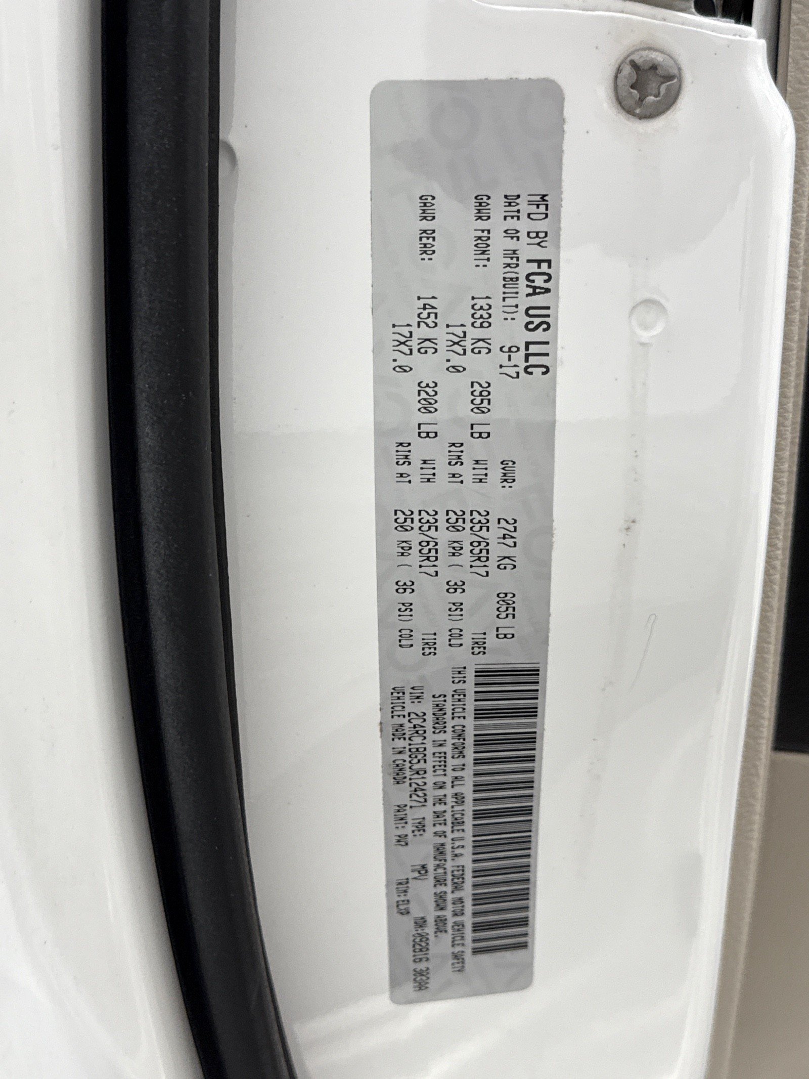 2018 Chrysler Pacifica Touring L photo 11