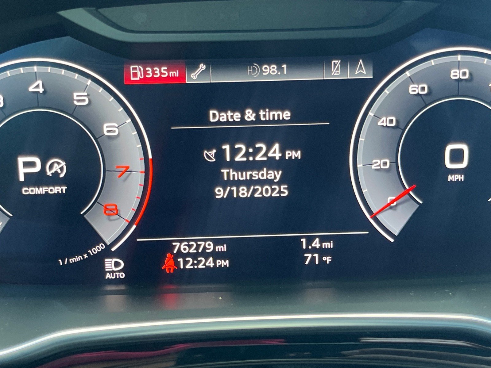 2020 Audi Q3 S line Premium Plus photo 25