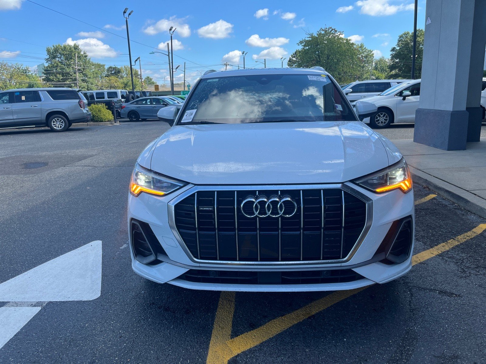 2020 Audi Q3 S line Premium Plus photo 2