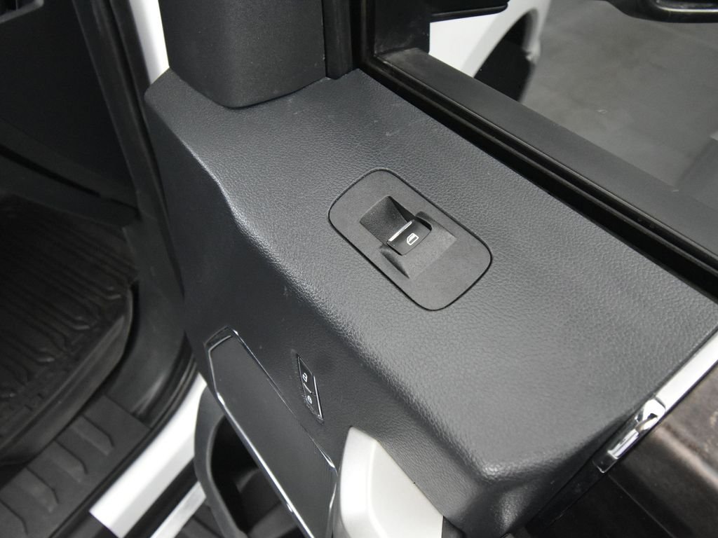 2022 Ford F-250 photo 33