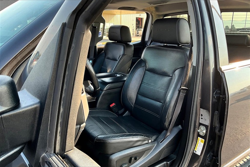 2015 Gmc Sierra Denali photo 24