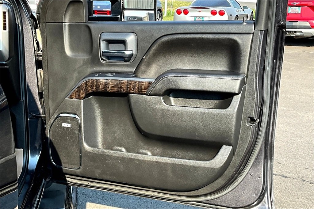 2015 Gmc Sierra Denali photo 23