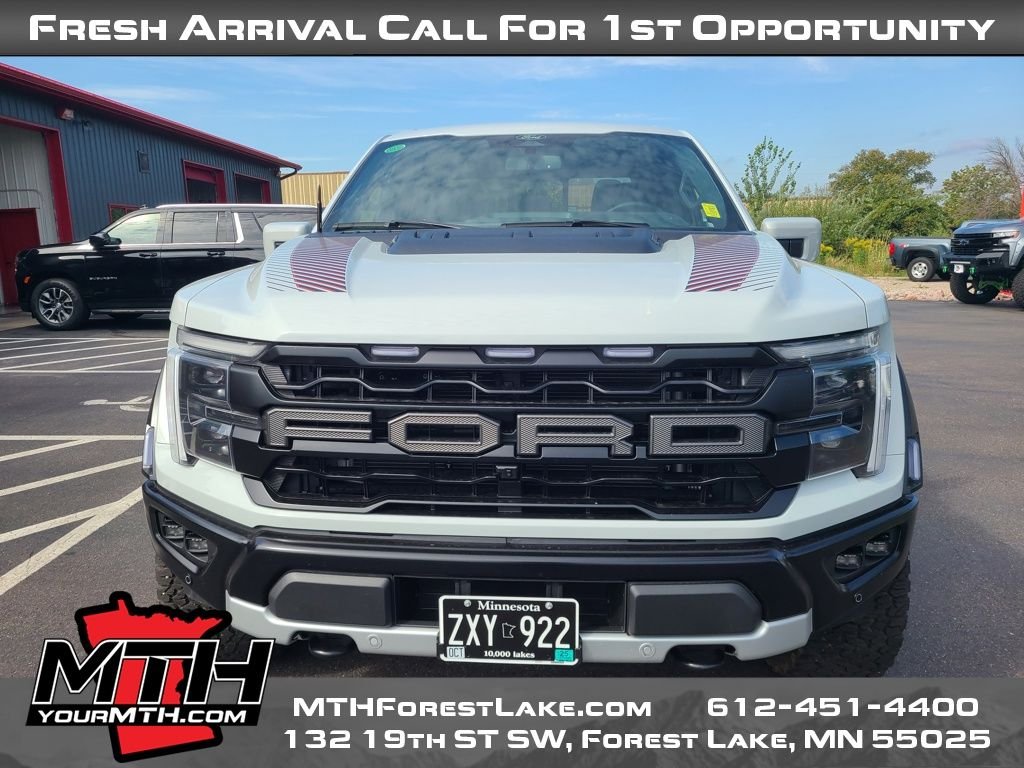 2024 Ford F-150 Raptor photo 3