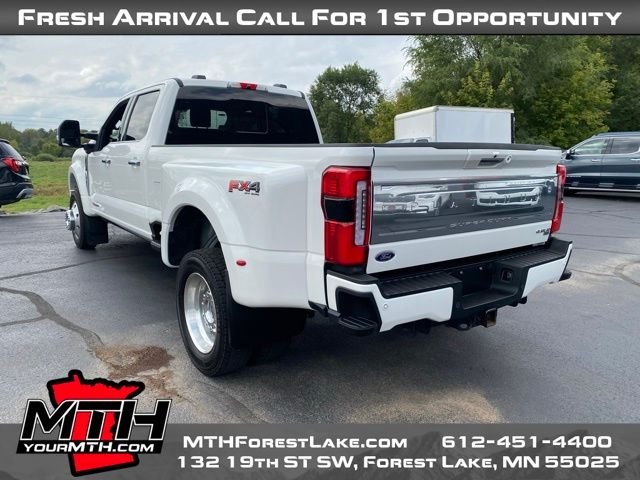 2023 Ford F-450 photo 6