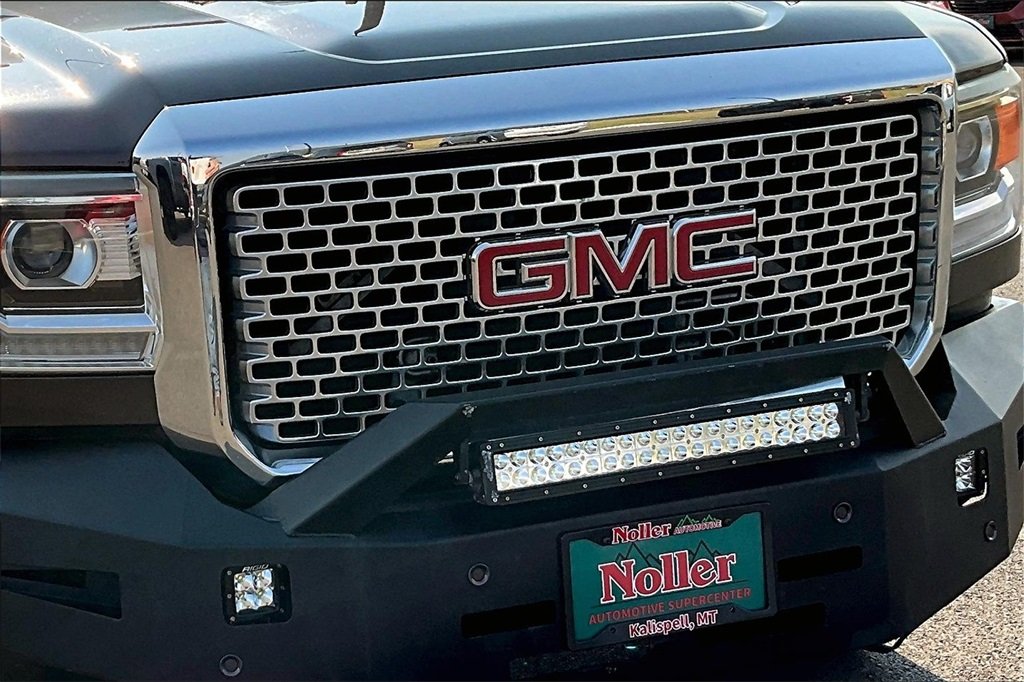 2015 Gmc Sierra Denali photo 27