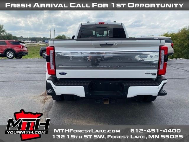 2023 Ford F-450 photo 7