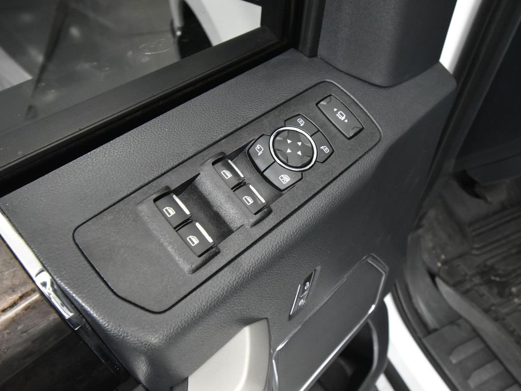 2022 Ford F-250 photo 12