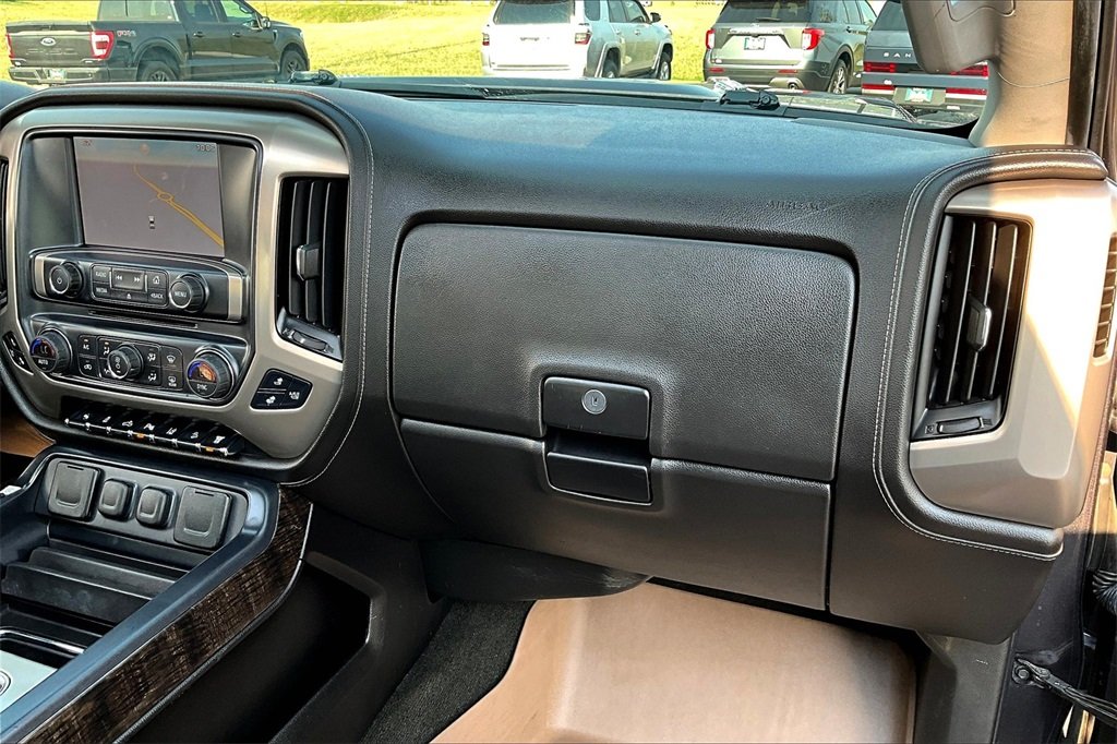 2015 Gmc Sierra Denali photo 16