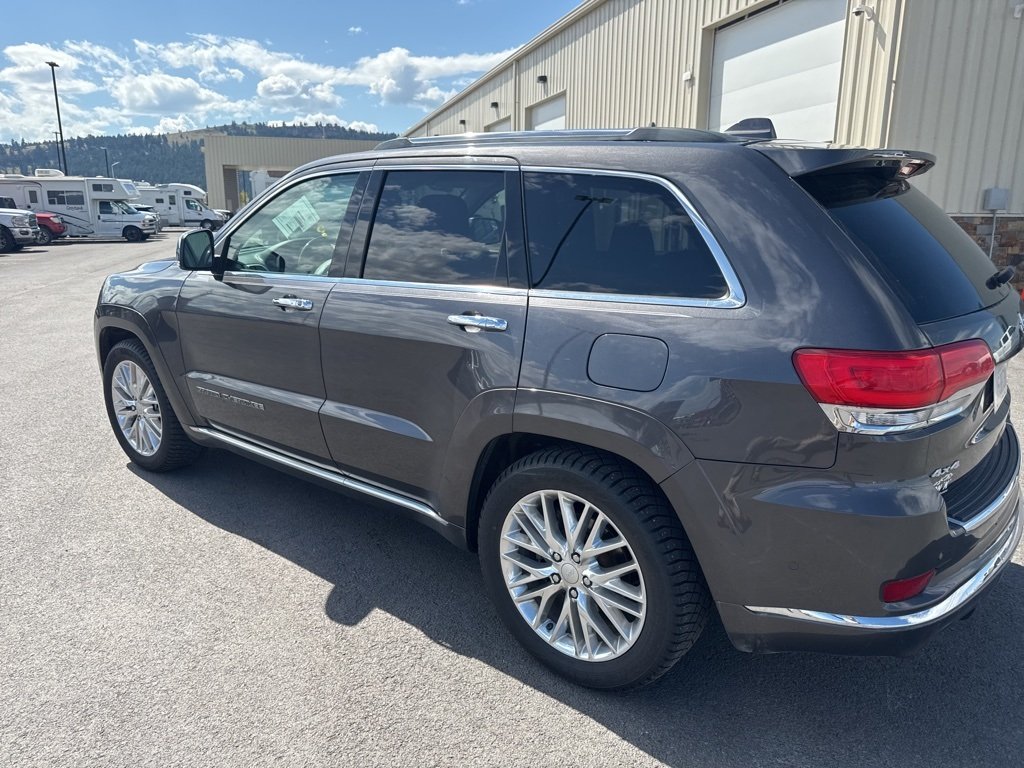 2018 Jeep Grand Cherokee Summit photo 3