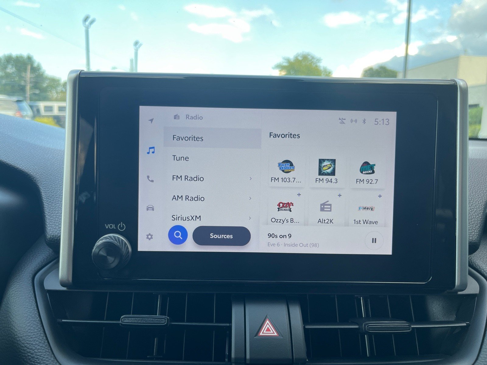 2023 Toyota RAV4 LE photo 12