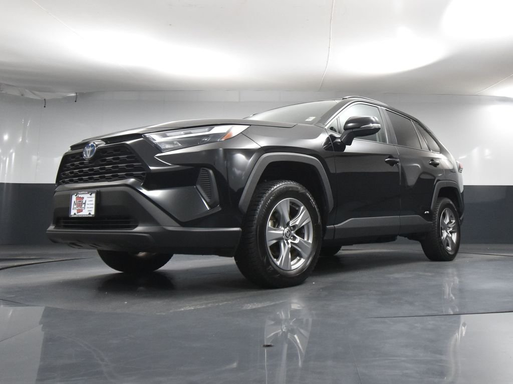 2022 Toyota RAV4 Hybrid XLE photo 44