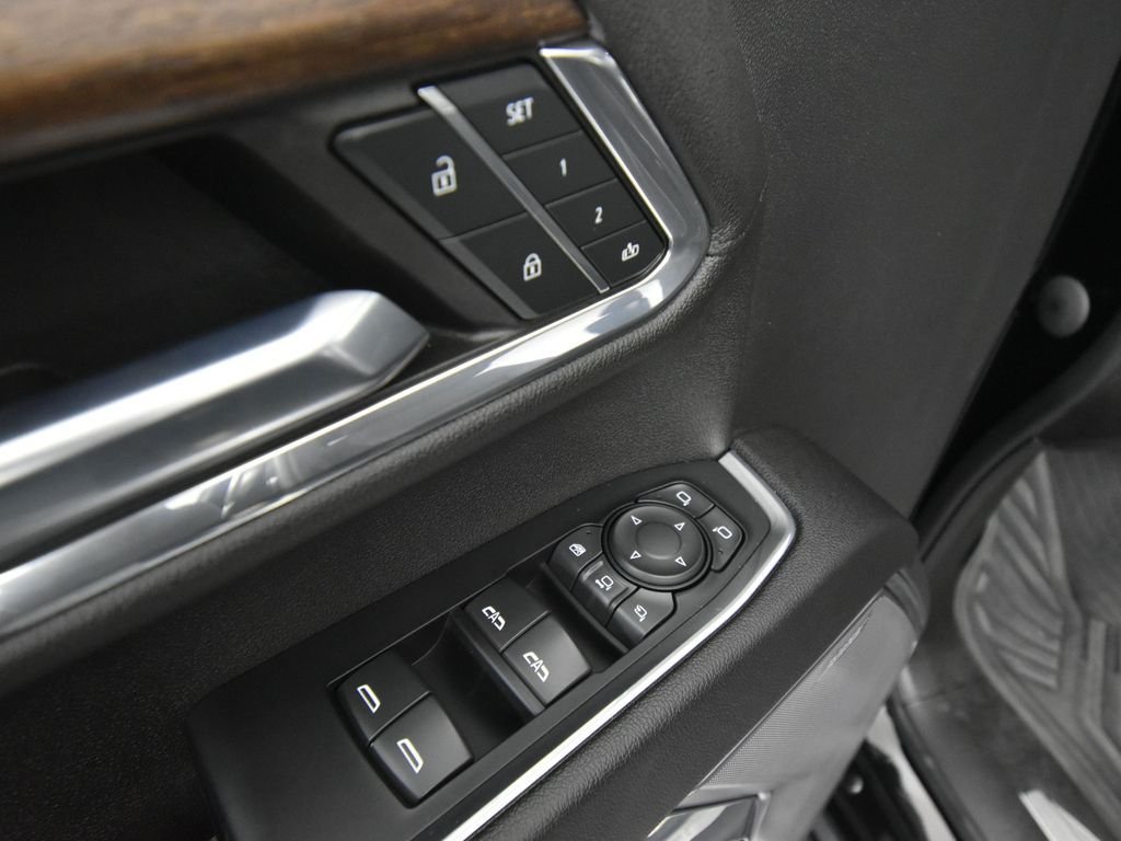2024 Chevrolet Silverado 3500HD High Country photo 16