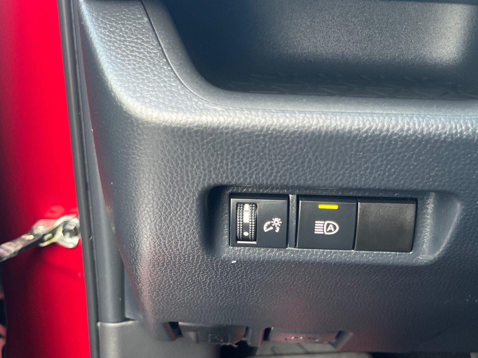 2023 Toyota RAV4 LE photo 20